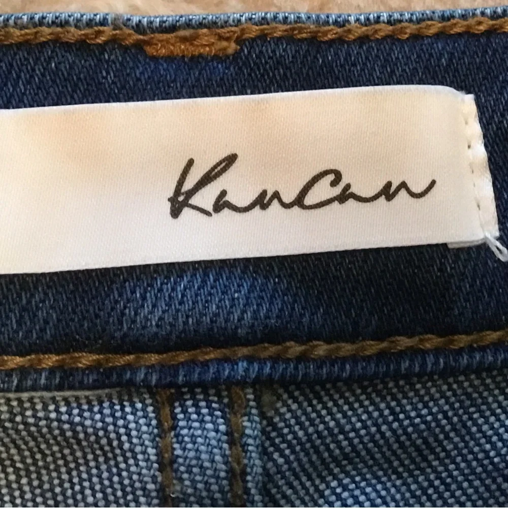 KanCan Blue Jean Distressed Button-Fly Raw Hem Shorts - Size M